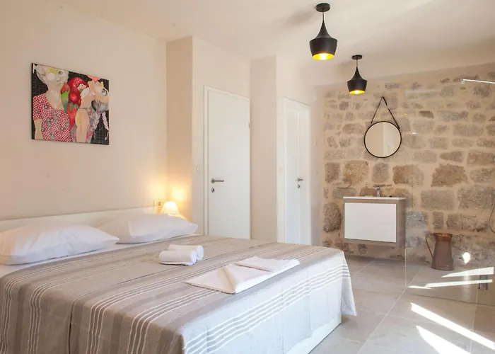 Vikendica Wunderschoene Steinvilla Mit Tollem Ausblick By Interhome Podgora (Split-Dalmatia)