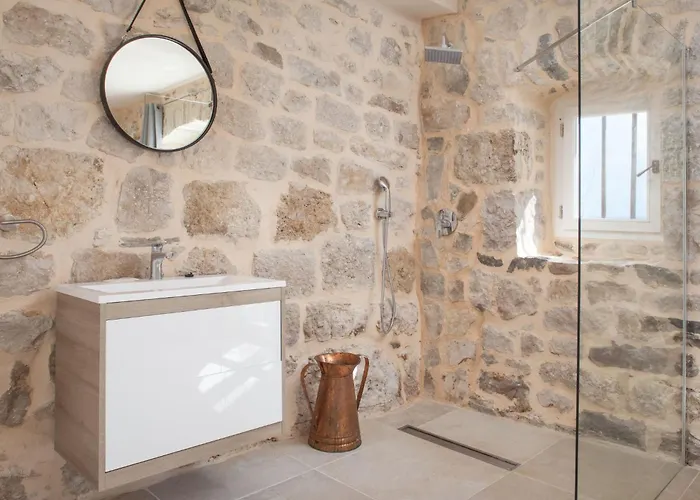 Holiday home Wunderschoene Steinvilla Mit Tollem Ausblick By Interhome *