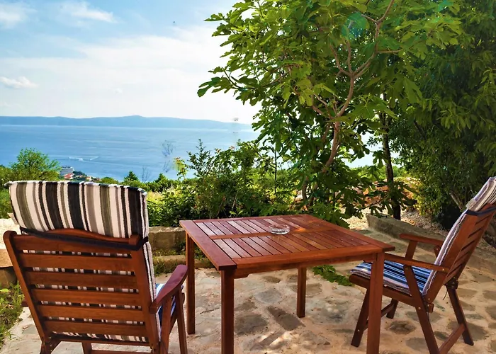 Wunderschoene Steinvilla Mit Tollem Ausblick By Interhome