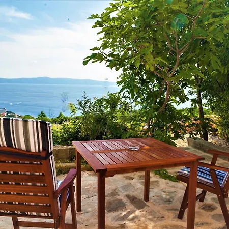 Wunderschoene Steinvilla Mit Tollem Ausblick By Interhome